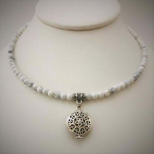 White Howlite Aromatherapy Choker / Bracelet